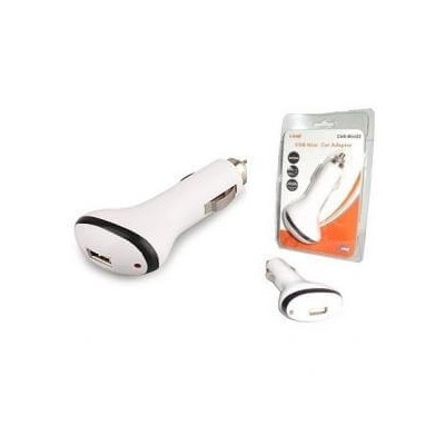 Alimentatore caricatore universale USB 5 V da auto per Iphone Ipod cellulari MP3 MP4