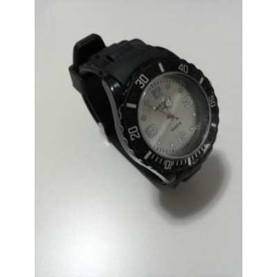 Orologio da uomo colore nero versione sportiva con cinturino in gomma